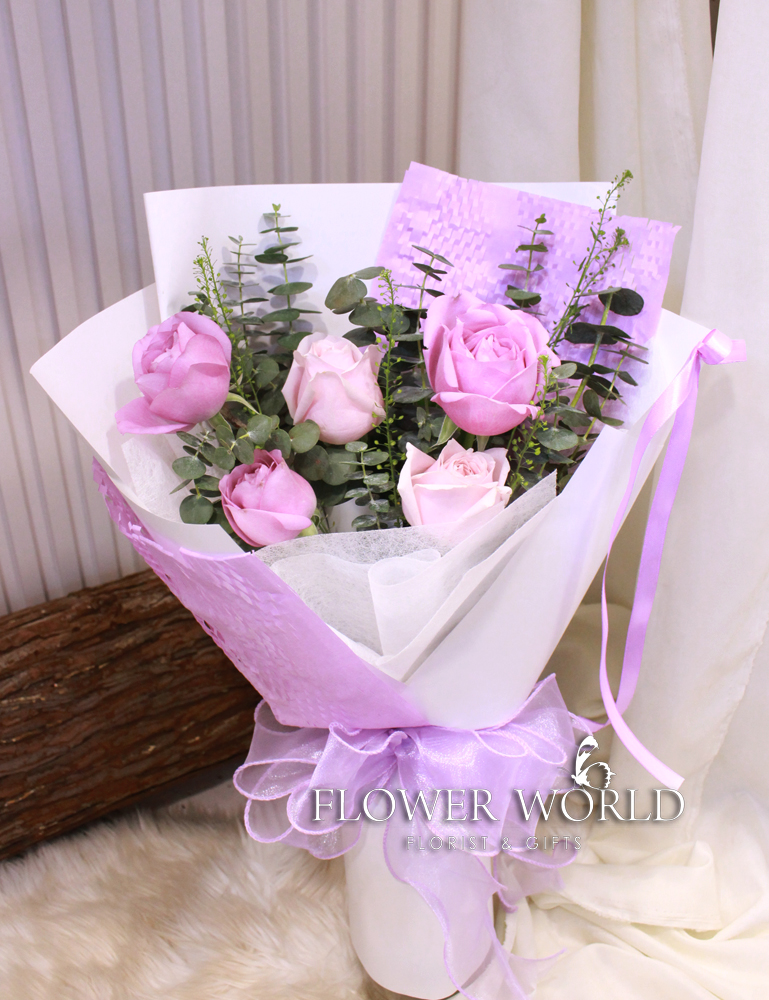 Purple and Pink Rose Bouqueut