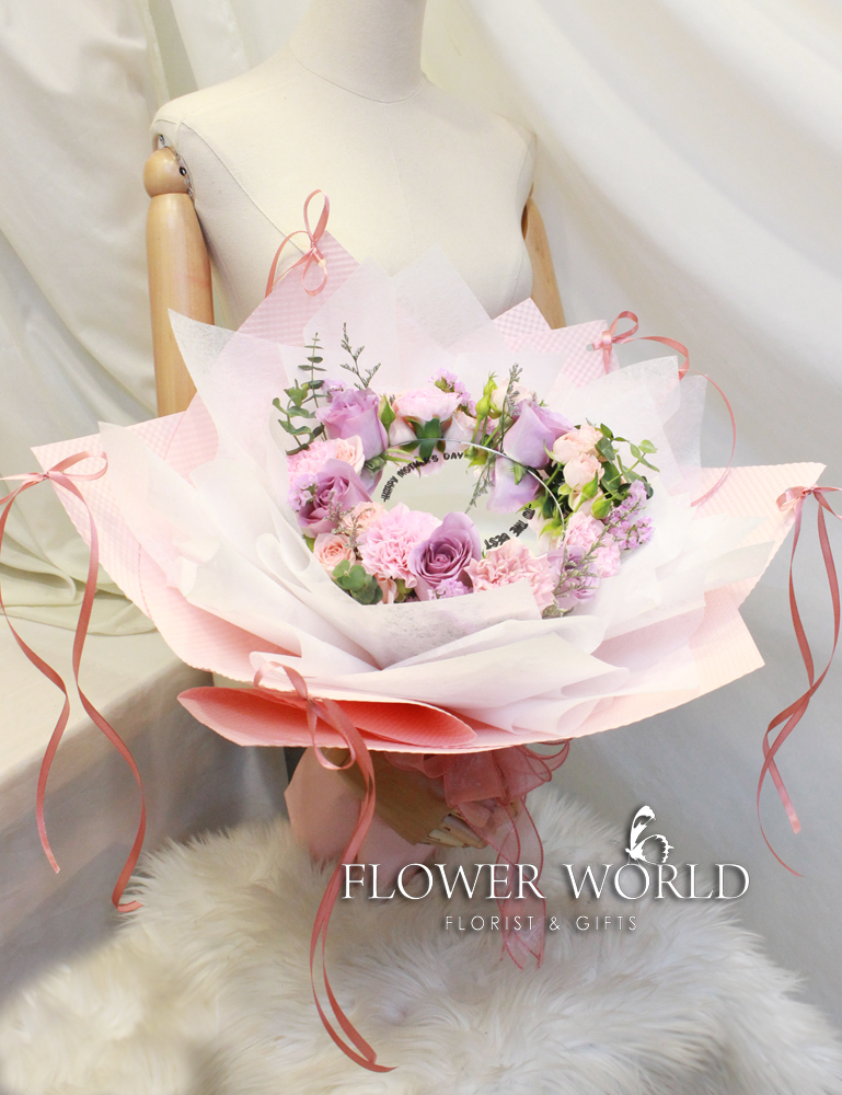 Mirror Pastel Bouquet