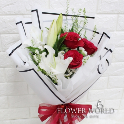 Lilies and Rose Bouquet